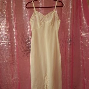 Vintage 50s Wonder Maid long slip dress front slit size 32